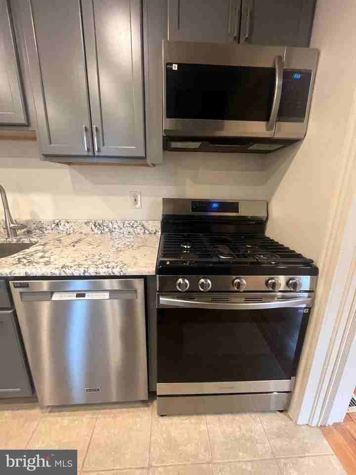 108 Harvard Ave - Photo 4 of 22
