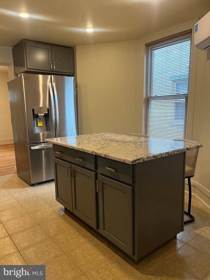 108 Harvard Ave - Photo 5 of 22