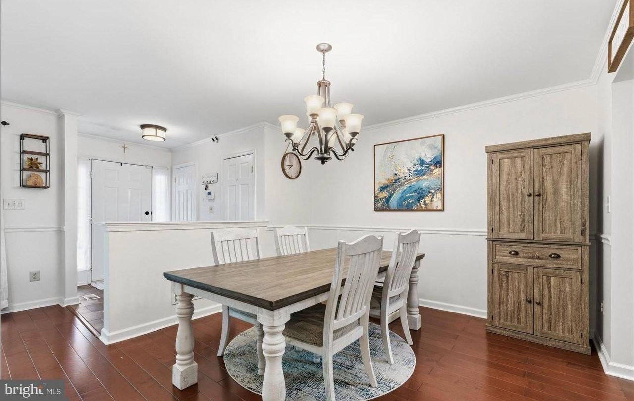 6705 Spruce Mill Dr - Photo 7 of 15