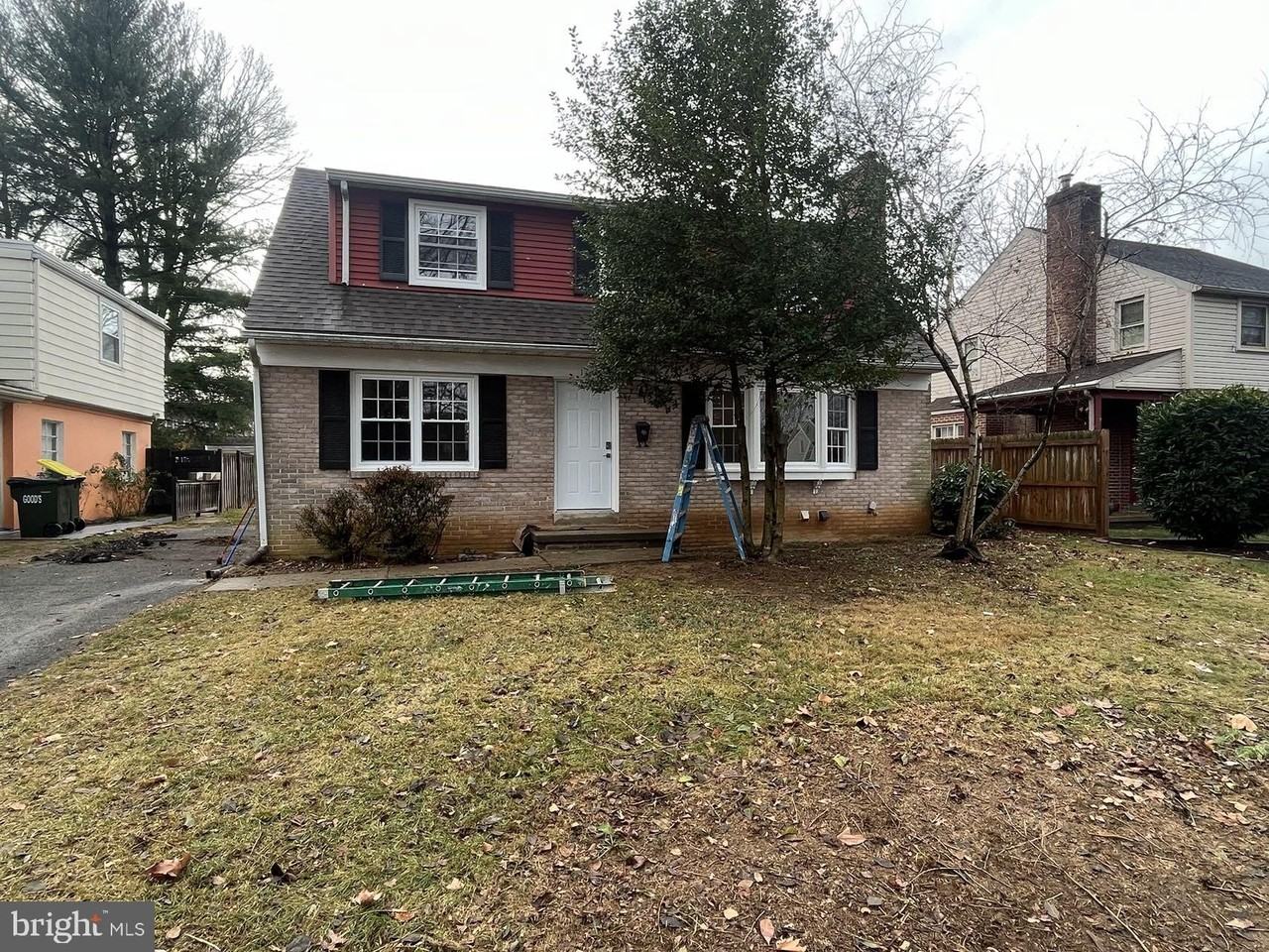 105 Haskell Dr - Photo 2 of 24
