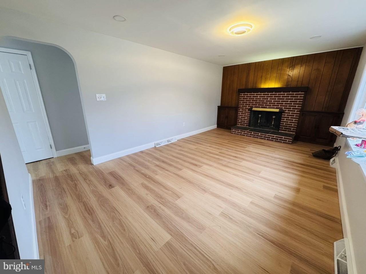 105 Haskell Dr - Photo 3 of 24