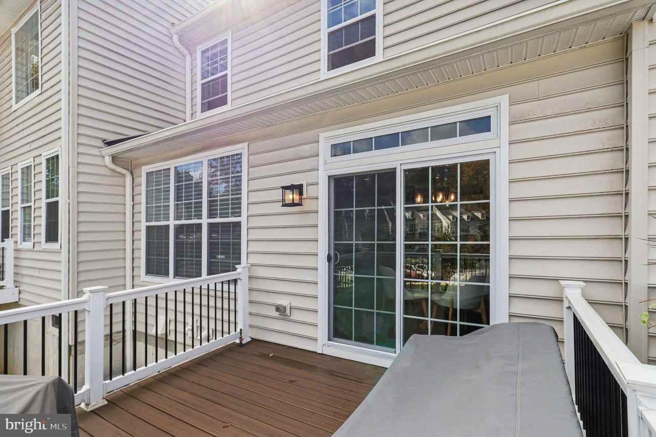 202 Ella Ln - Photo 7 of 29