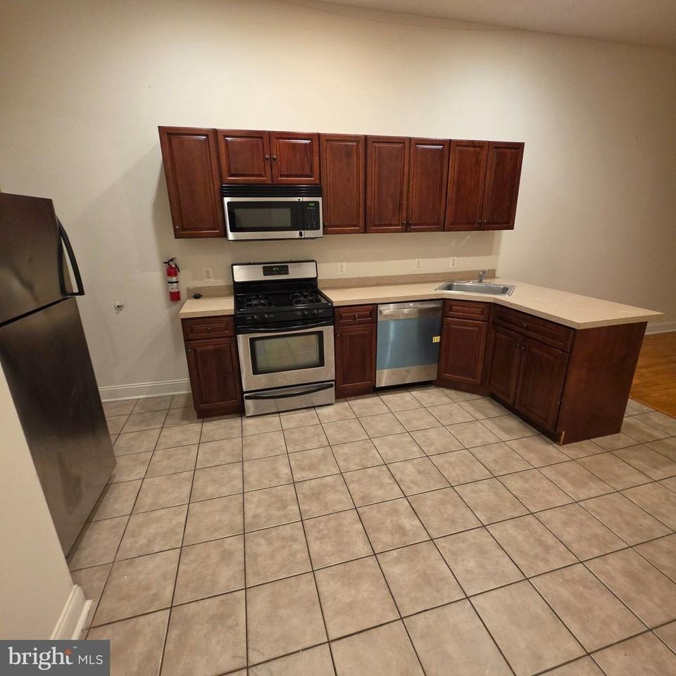1951 N Gratz St #2 - Photo 2 of 15