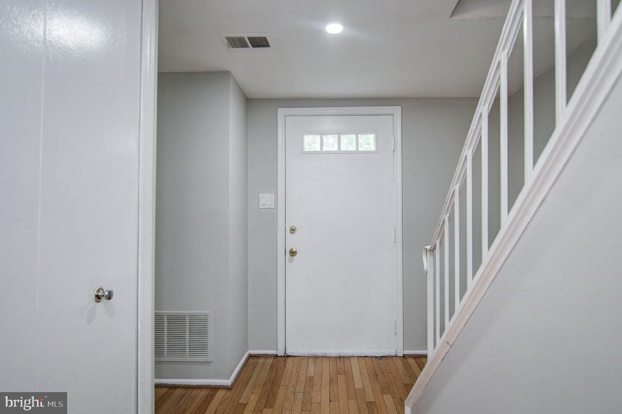 7763 Durer Ct - Photo 2 of 41