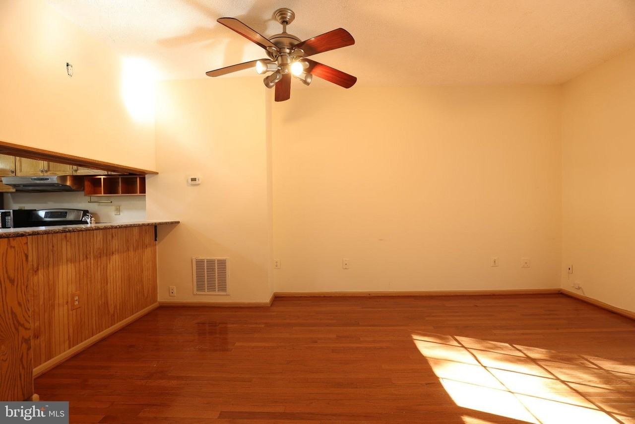 7248 Stover Dr - Photo 6 of 24