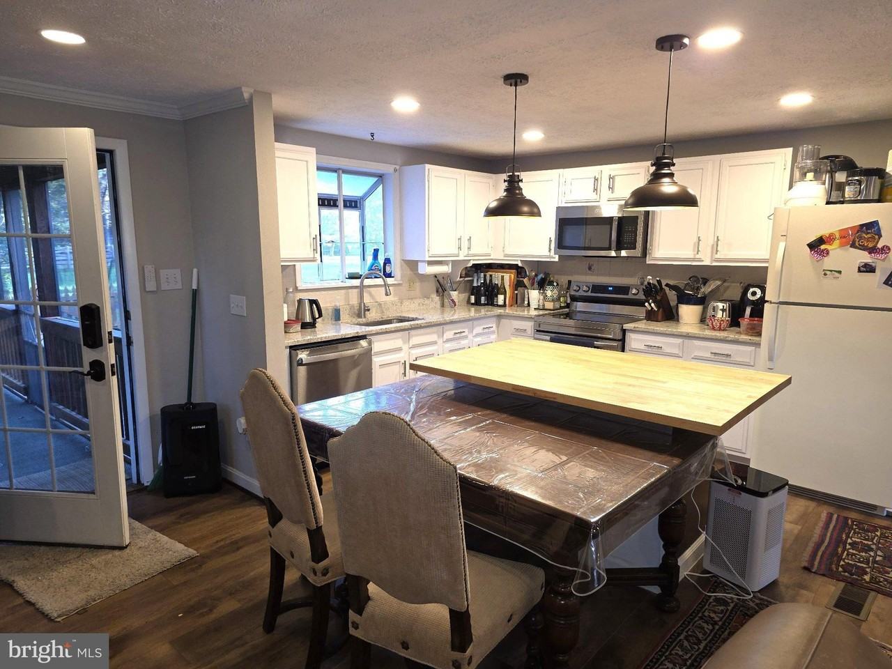 13012 New Austin Ct - Photo 6 of 18