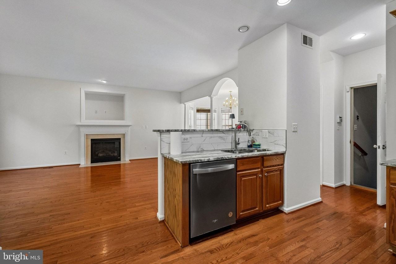 16586 Reservoir Loop - Photo 6 of 25