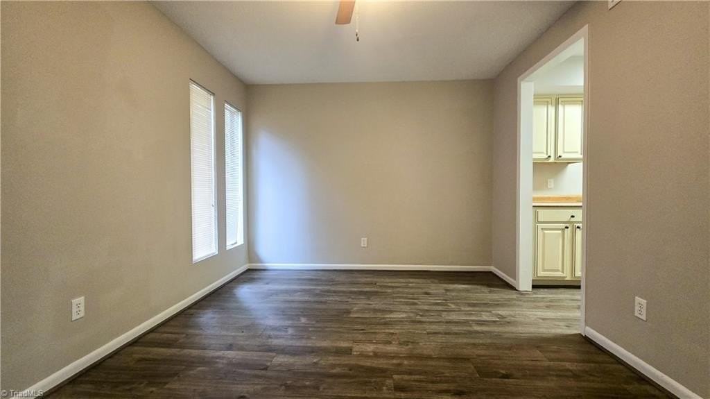 3830 Heathrow Dr - Photo 3 of 12