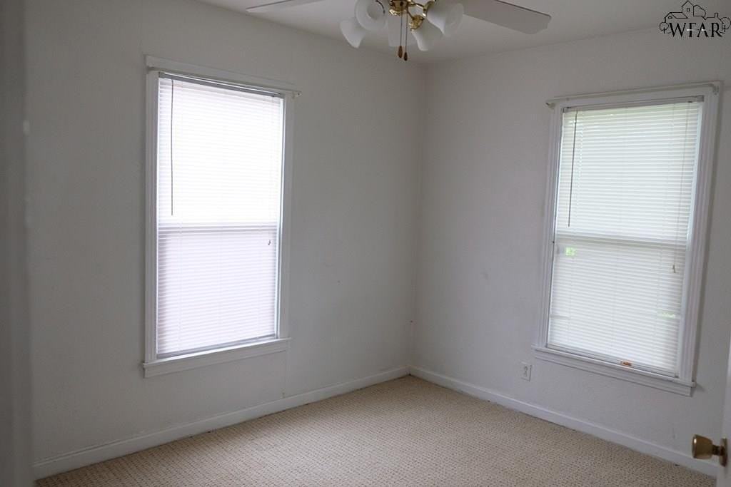 2910 Sherman Rd - Photo 5 of 7