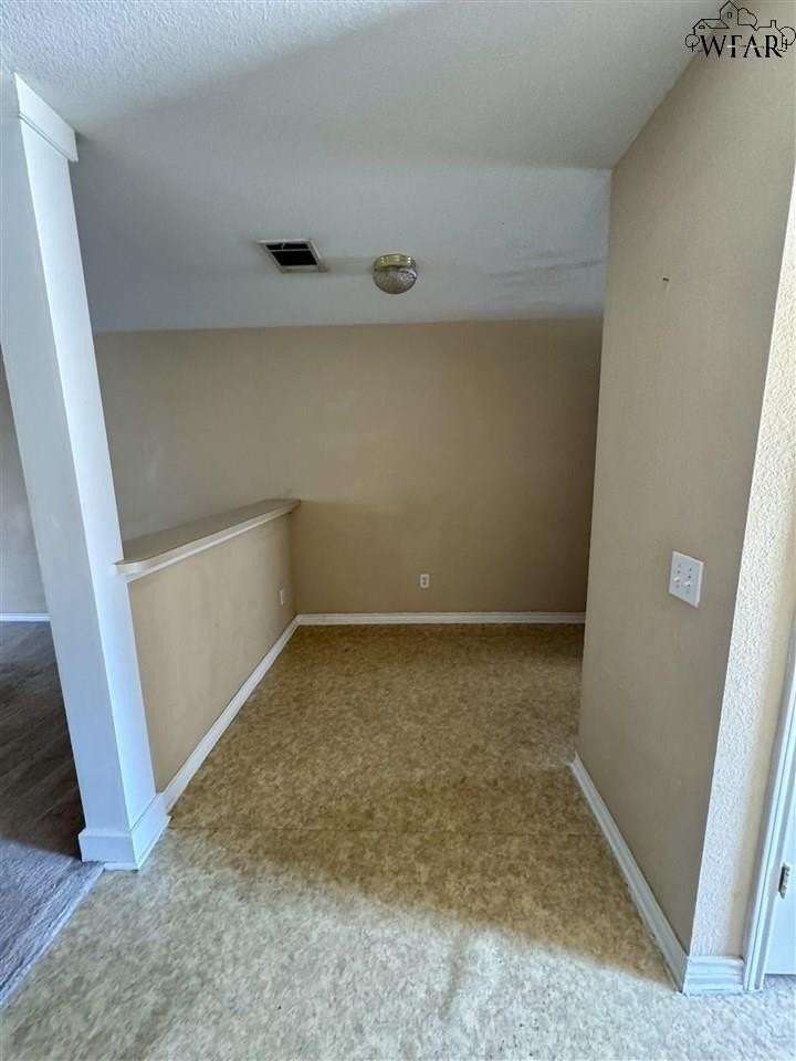 4700 Cypress Ave #B - Photo 4 of 11