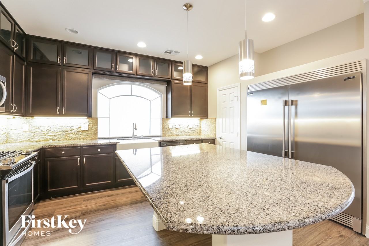 9256 Galen Glen Ct - Photo 7 of 16