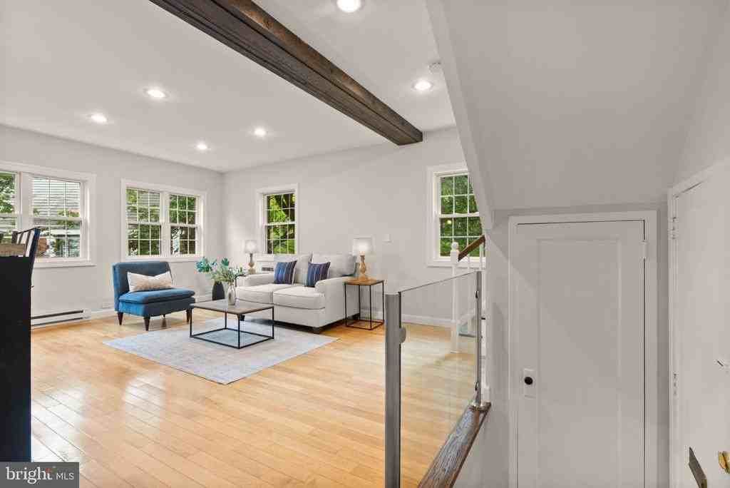 3603 Gunston Rd - Photo 5 of 43