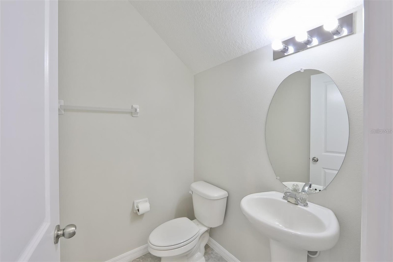 6309 Shore Vista Pl - Photo 6 of 24