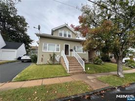 225 Argyle Pl - Photo 1 of 1