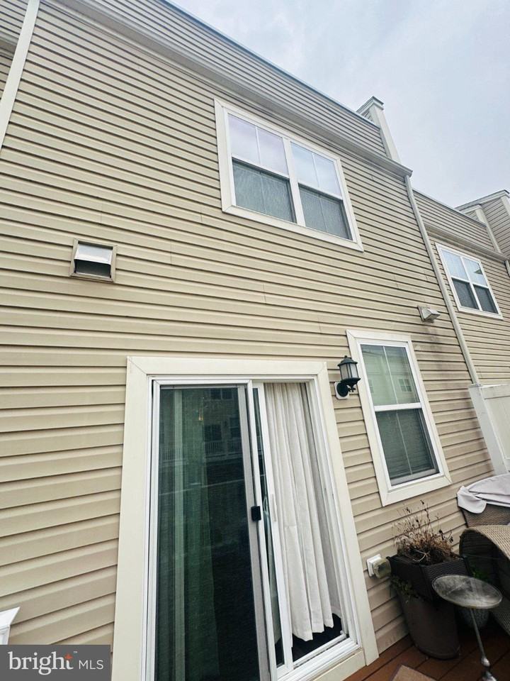 7012 Ventfield Way - Photo 3 of 4