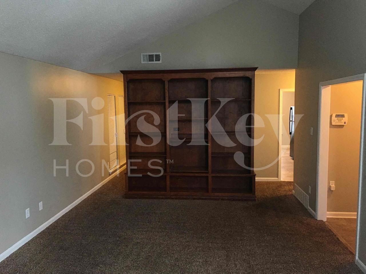 4431 Cedar Park Dr - Photo 3 of 14