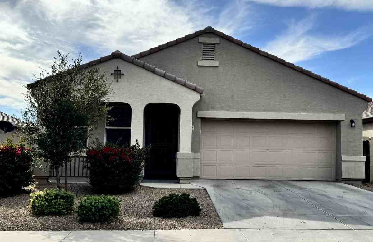 41231 W Crane Dr - Photo 3 of 8
