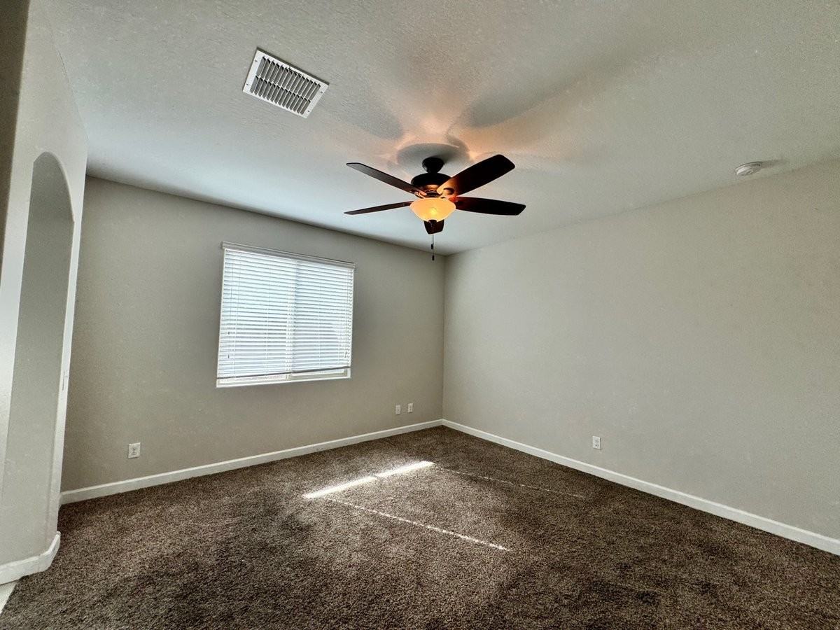41231 W Crane Dr - Photo 5 of 8