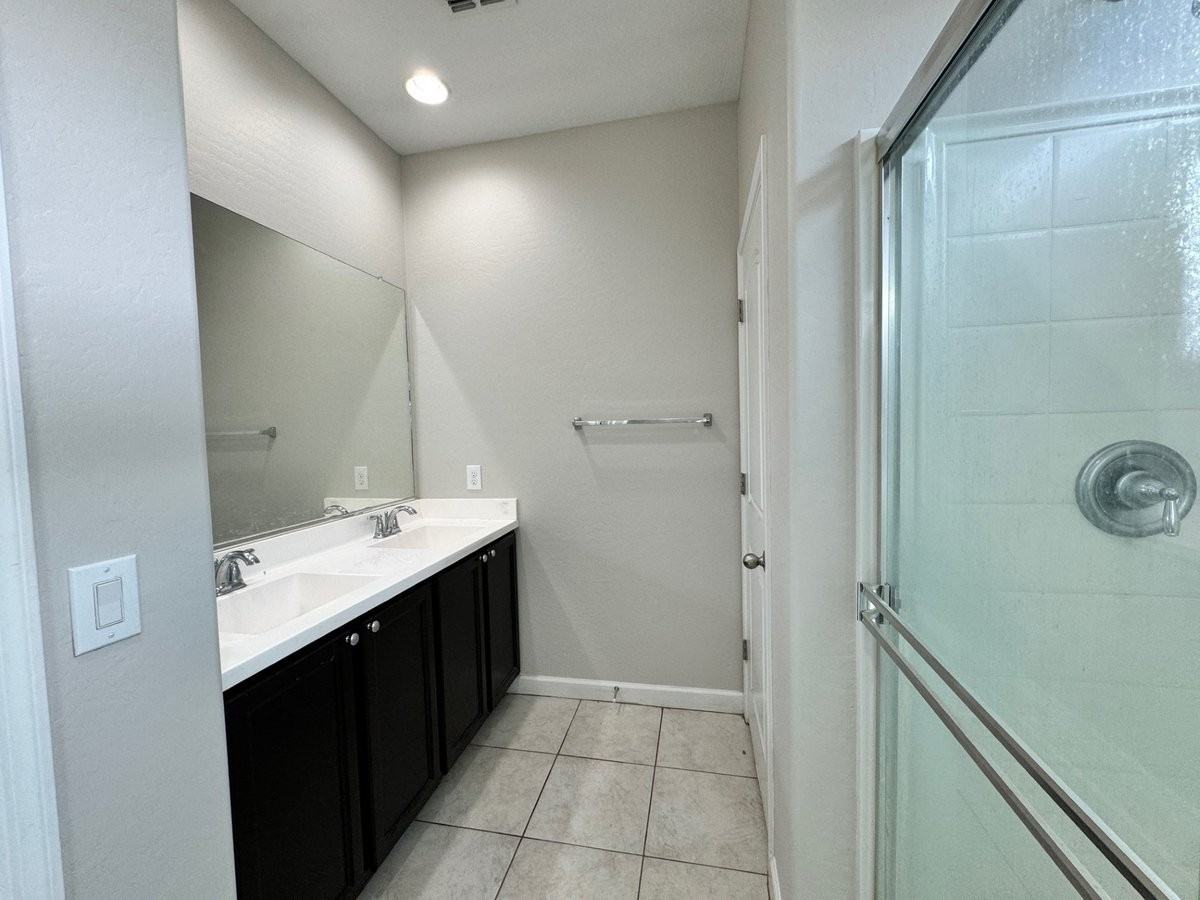 41231 W Crane Dr - Photo 7 of 8