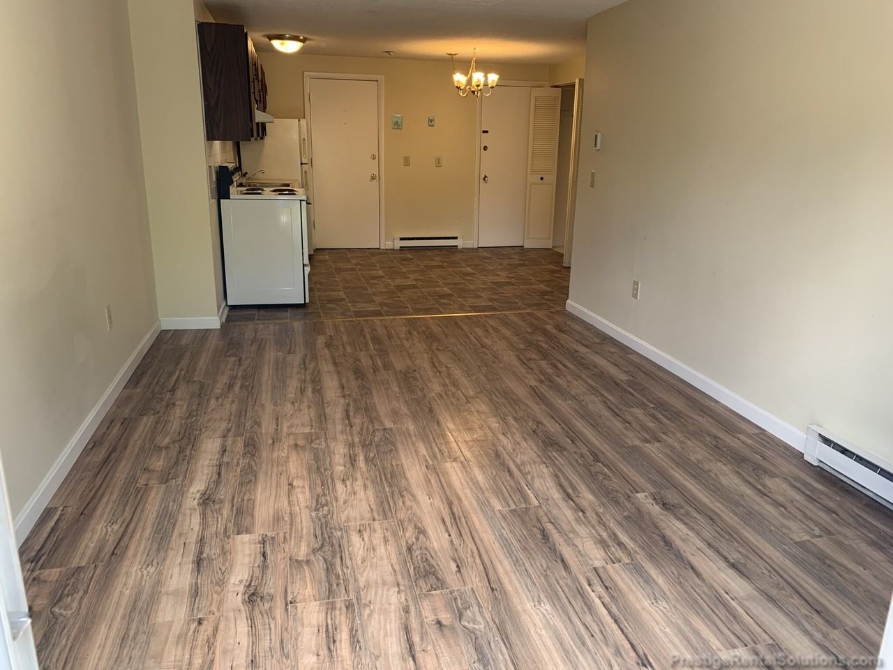 40 Dinan Dr #23 - Photo 2 of 11