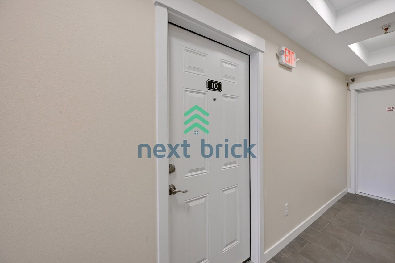 8816 Nesbit Ave N #10 - Photo 3 of 15