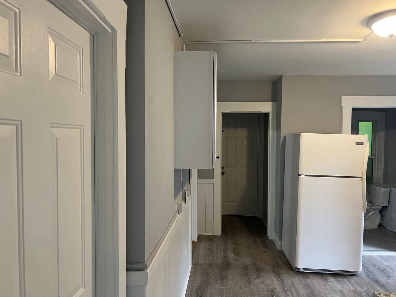 31 Bond St - Photo 5 of 14