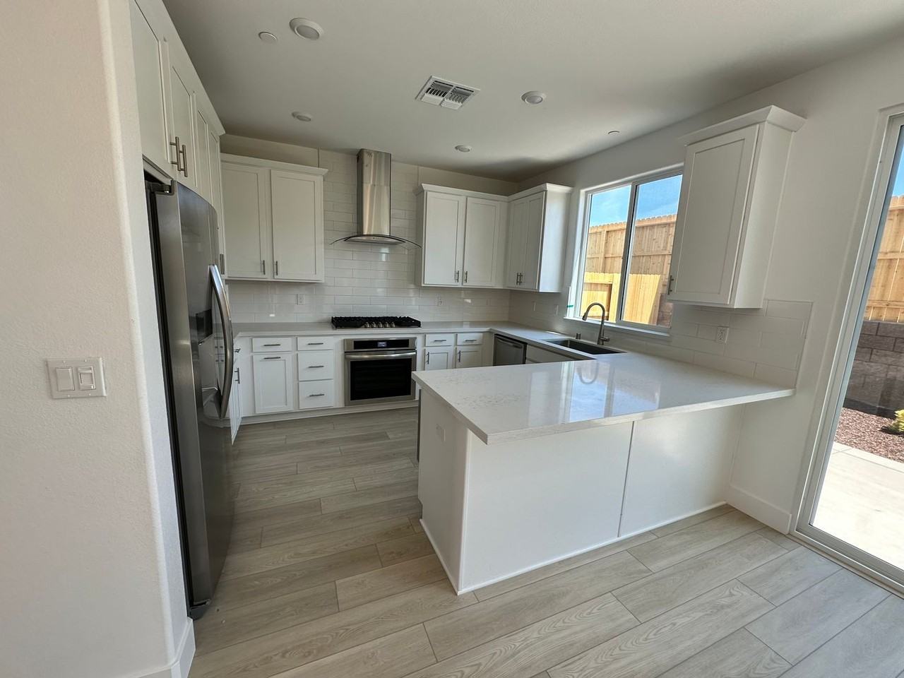 3490 Williamson Dr - Photo 4 of 50