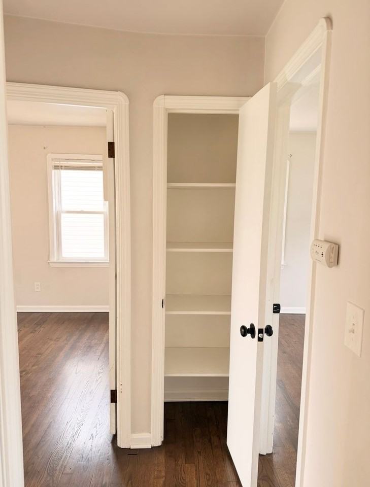 7513 Traymore Ave - Photo 4 of 13