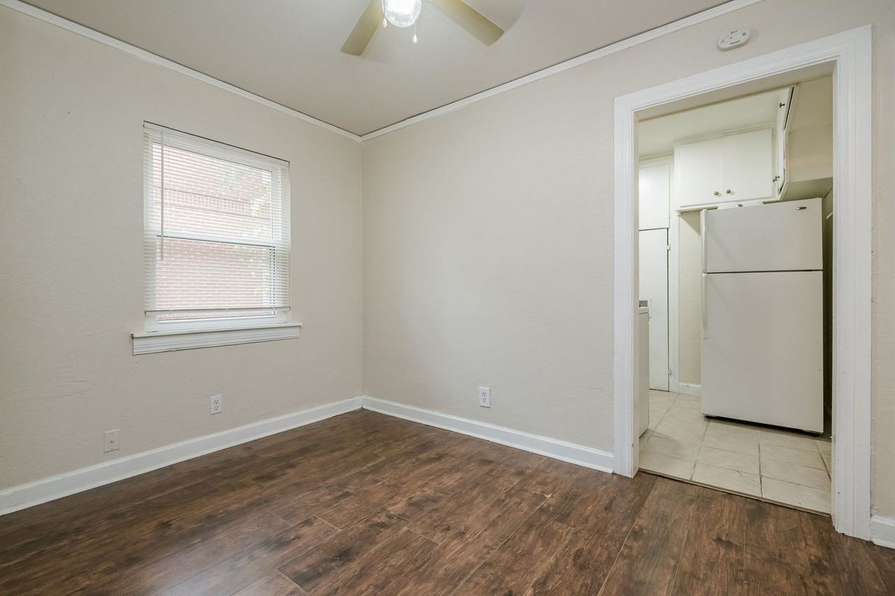 1615 S Ong St #A - Photo 5 of 16