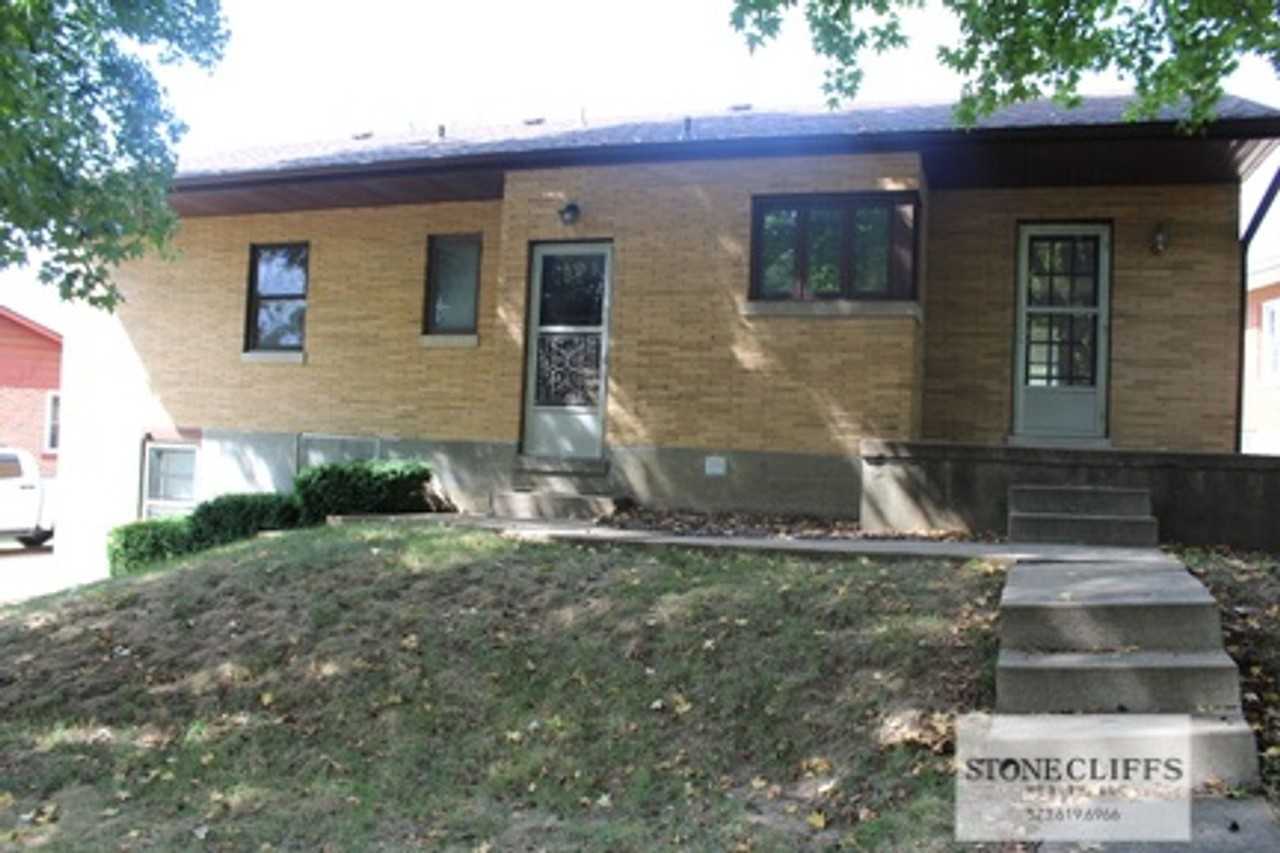 211 Donald Ave - Photo 4 of 39