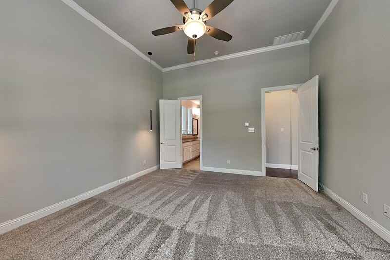 7801 Avondale Dr - Photo 7 of 21