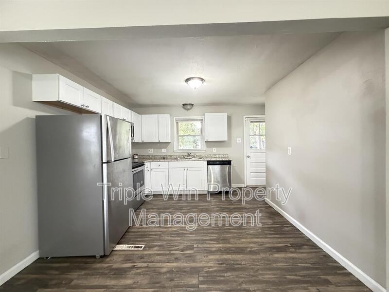 740 Crowder Dr - Photo 6 of 23