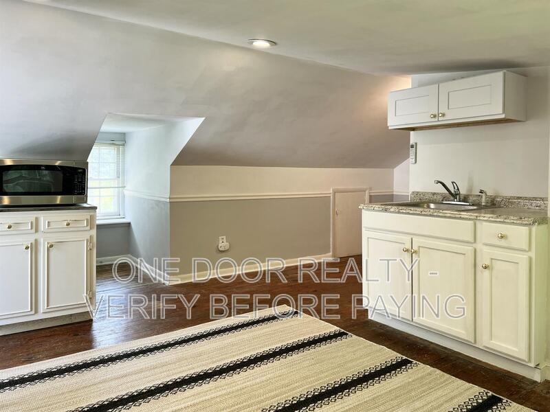 224B Virginia Ave - Photo 5 of 13