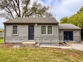 11112 N Locust St - Photo 1 of 1
