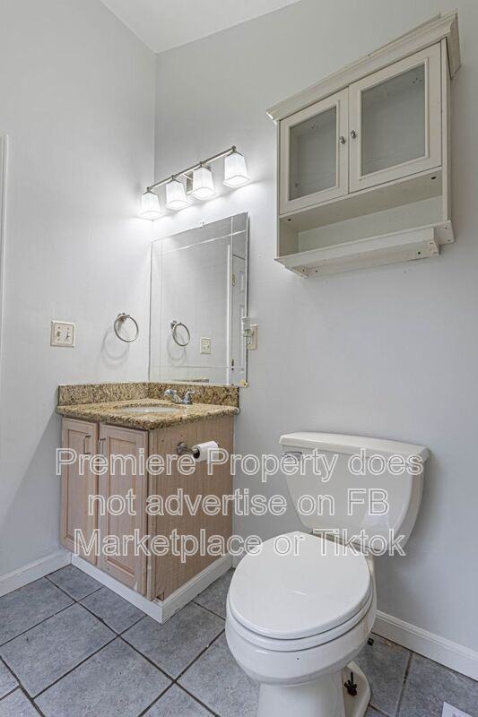145 E Farmer St - Photo 6 of 12