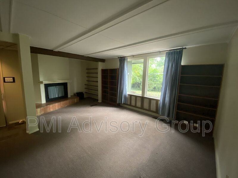 1308 Sw Caledon St - Photo 2 of 20