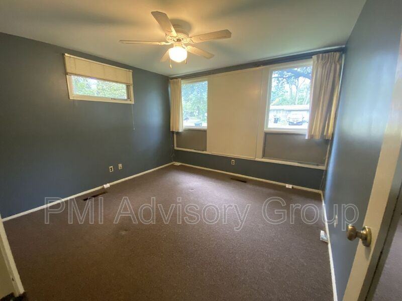 1308 Sw Caledon St - Photo 5 of 20