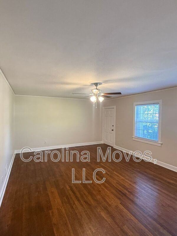 103 Wood Ave #A - Photo 3 of 7