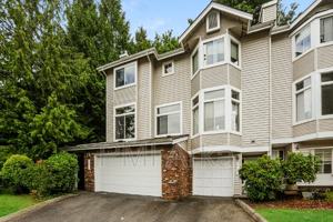 featured image of 2101 Nw Pacific Elm Dr