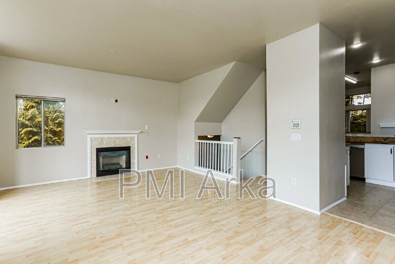 2101 Nw Pacific Elm Dr - Photo 3 of 15