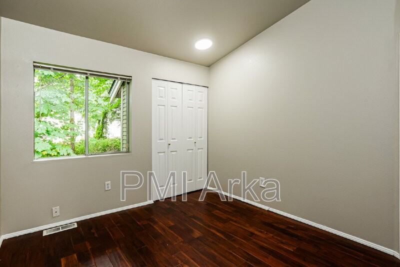 2101 Nw Pacific Elm Dr - Photo 6 of 15