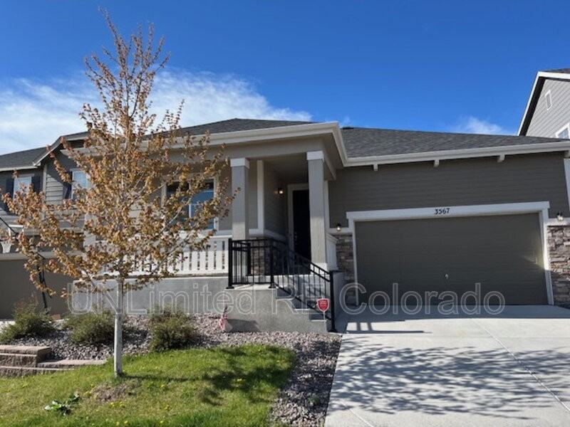 3567 White Rose Loop - Photo 2 of 31