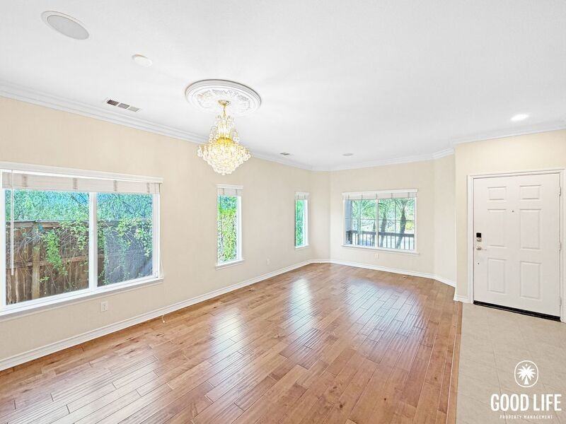 3193 Willow Tree Ln - Photo 3 of 33