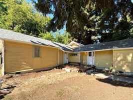 featured image of 444 Blair Blvd