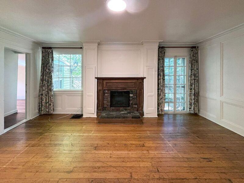 444 Blair Blvd - Photo 2 of 19