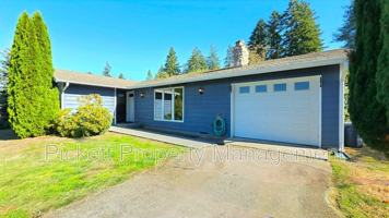 featured image of 2977 Hoover Ave Se