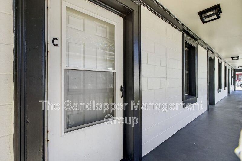 2131 Adair St #C - Photo 7 of 30
