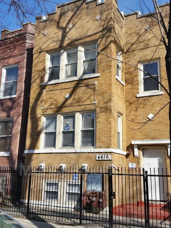 4416 W Monroe St - Photo 2 of 2