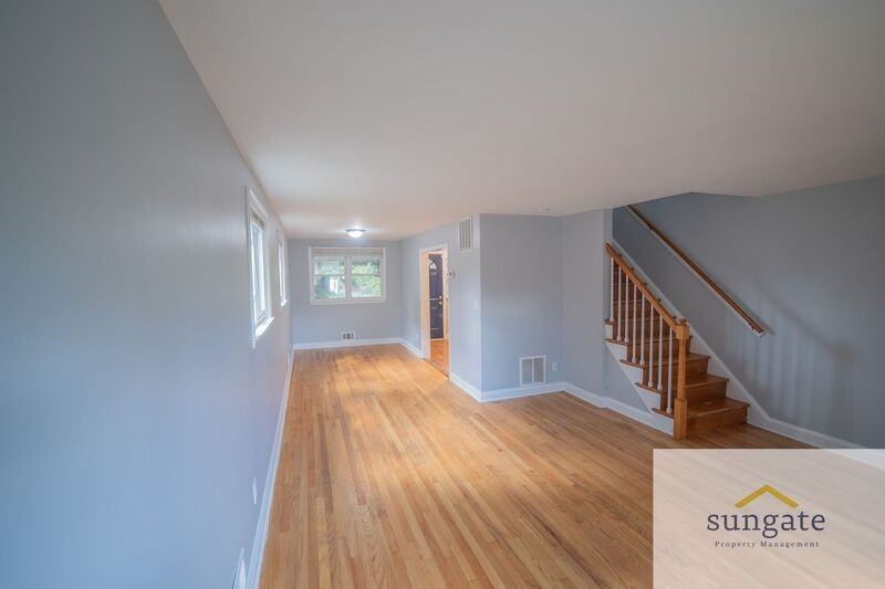 1328 Deanwood Rd - Photo 2 of 39
