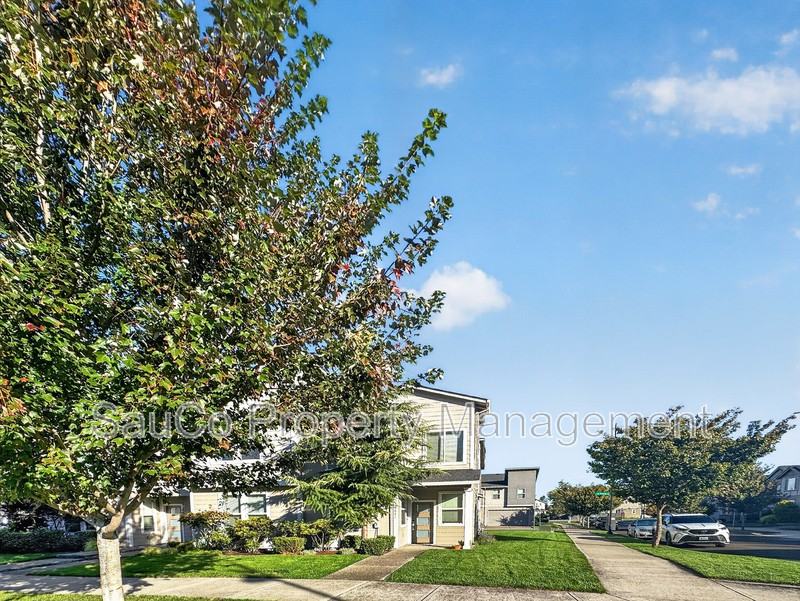 8091 Se Engelmann St - Photo 4 of 30